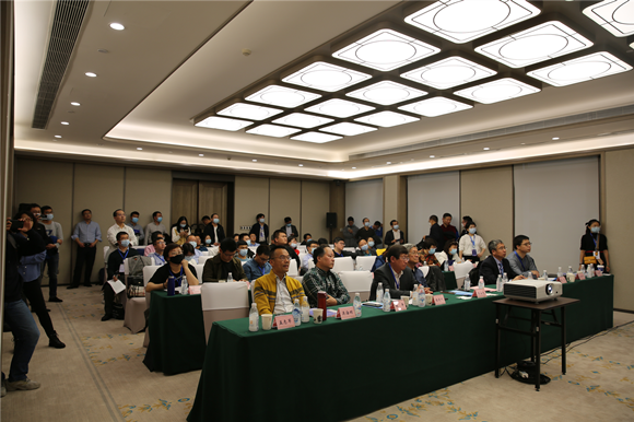 茄子精产国产品入口