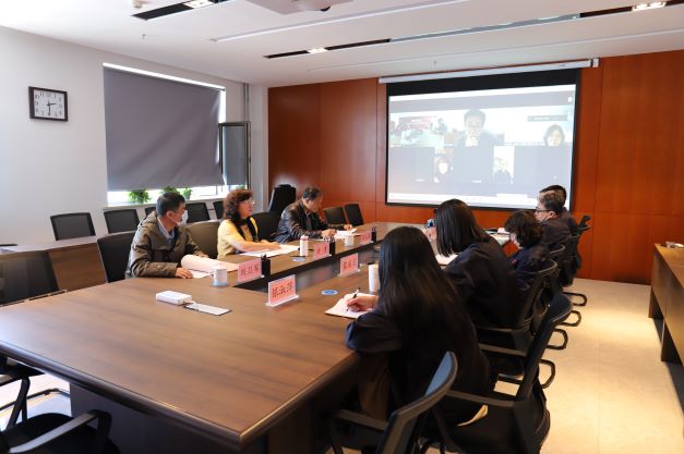 茄子精产国产品入口