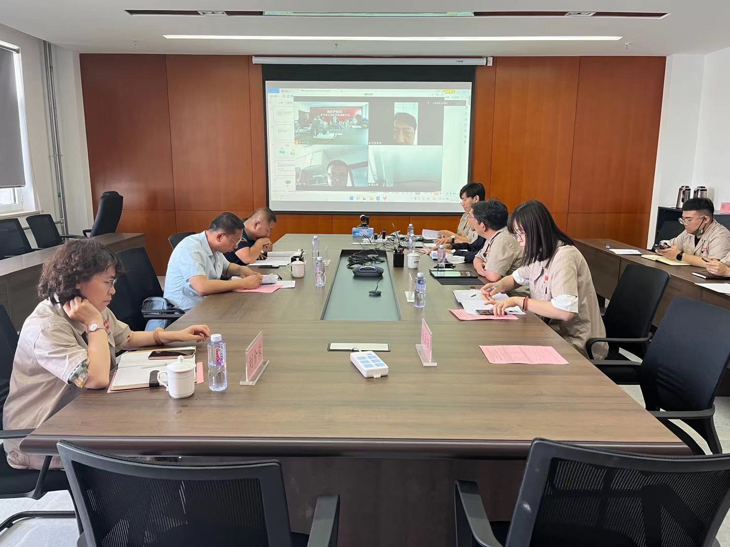 茄子精产国产品入口