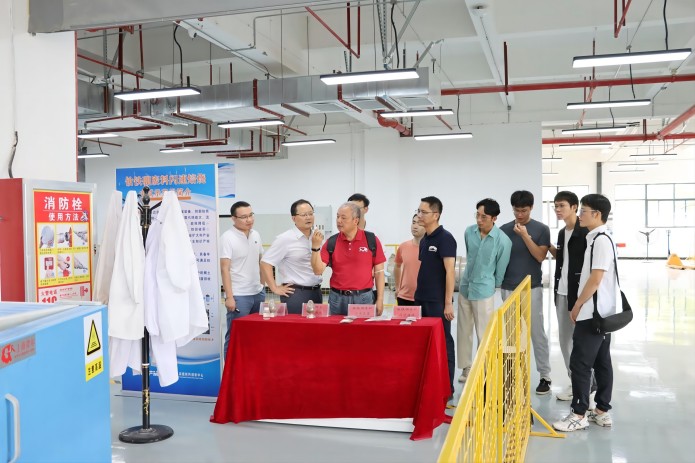 茄子精产国产品入口