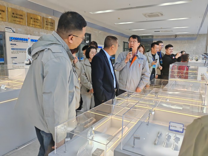 茄子精产国产品入口